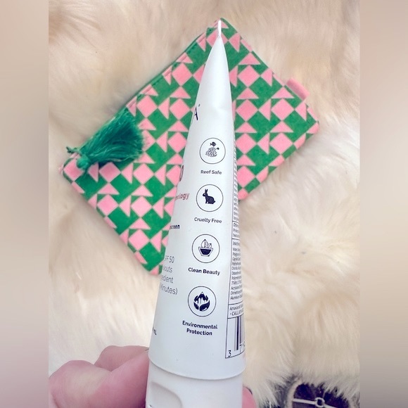 5★TOP RATED SPF 50 Mineral FACE LOTION +Carrying Bag - Picture 4 of 14